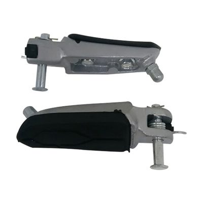 POSAPIE DELANTERO DERECHO/IZQUIERDO SET BAJAJ PULSAR NS 200 (12-24)